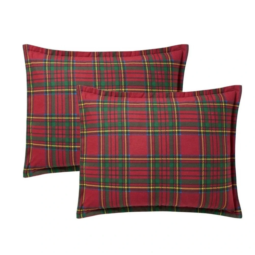 Hallmark Queen Flannel Comforter & Sham Set Red